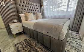 G - Boutique